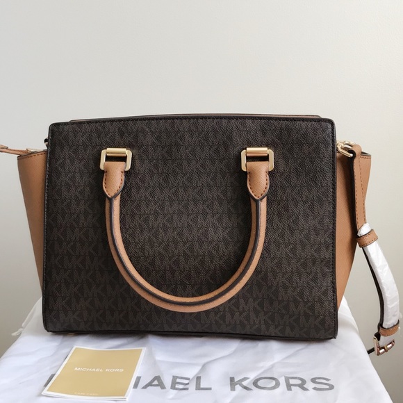 NWOT Michael Kors Studded Selma And Wallet - Picture 3 of 8